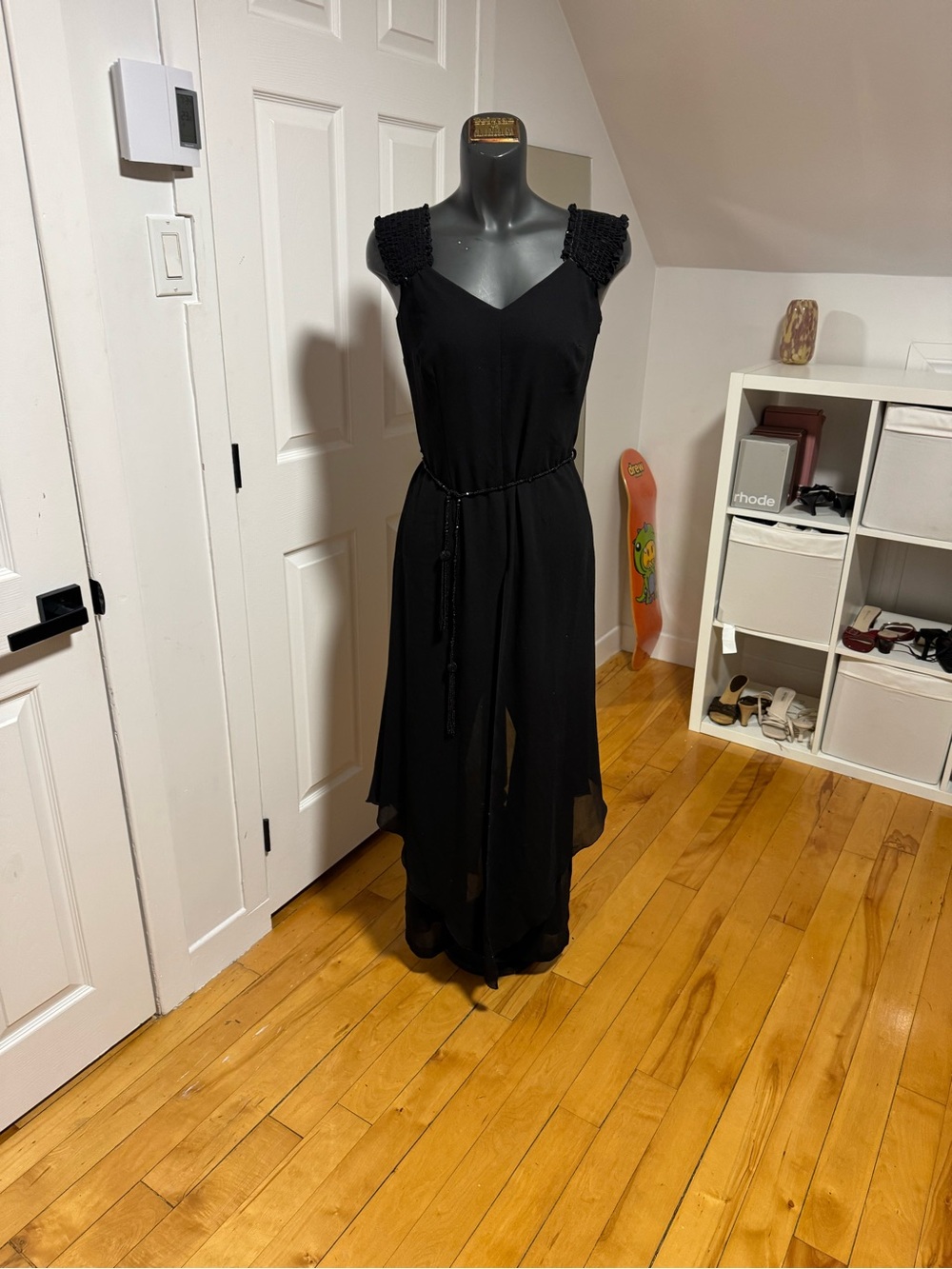 jumpsuit - Picture 2 of 9